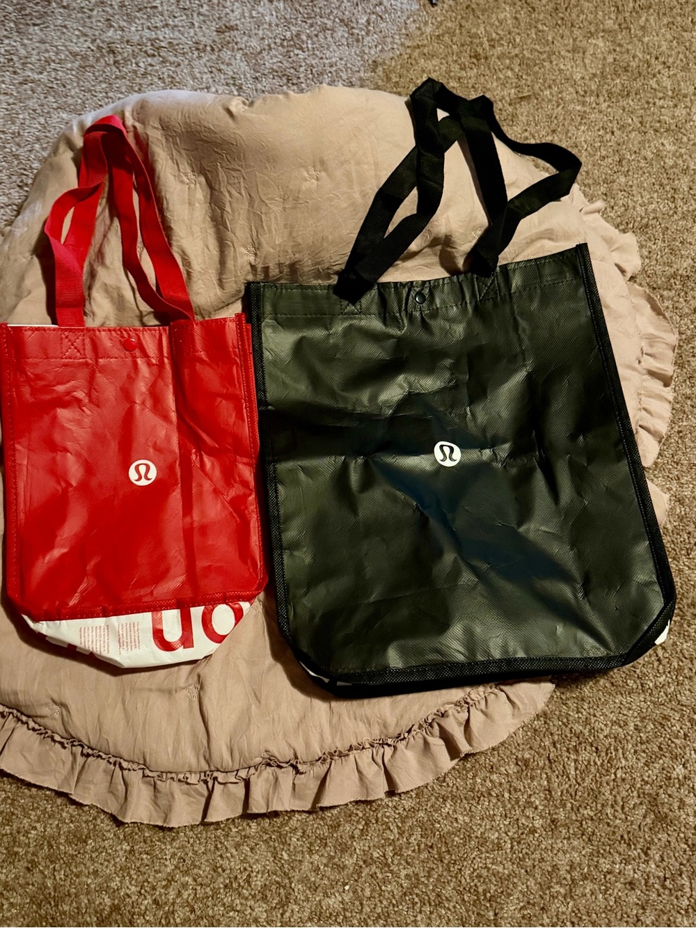 2x reusable lululemon athletica Red and Black Reusable Tote Pair - Picture 2 of 4